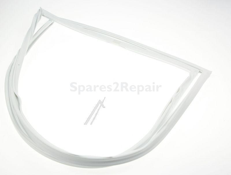 Liebherr Magnetic Door Seal - 710877400 Magnet Door Seal Cooling Cbn39 Cn40 Kt White With Mounting Material